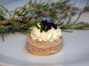 Canapé de Caviar